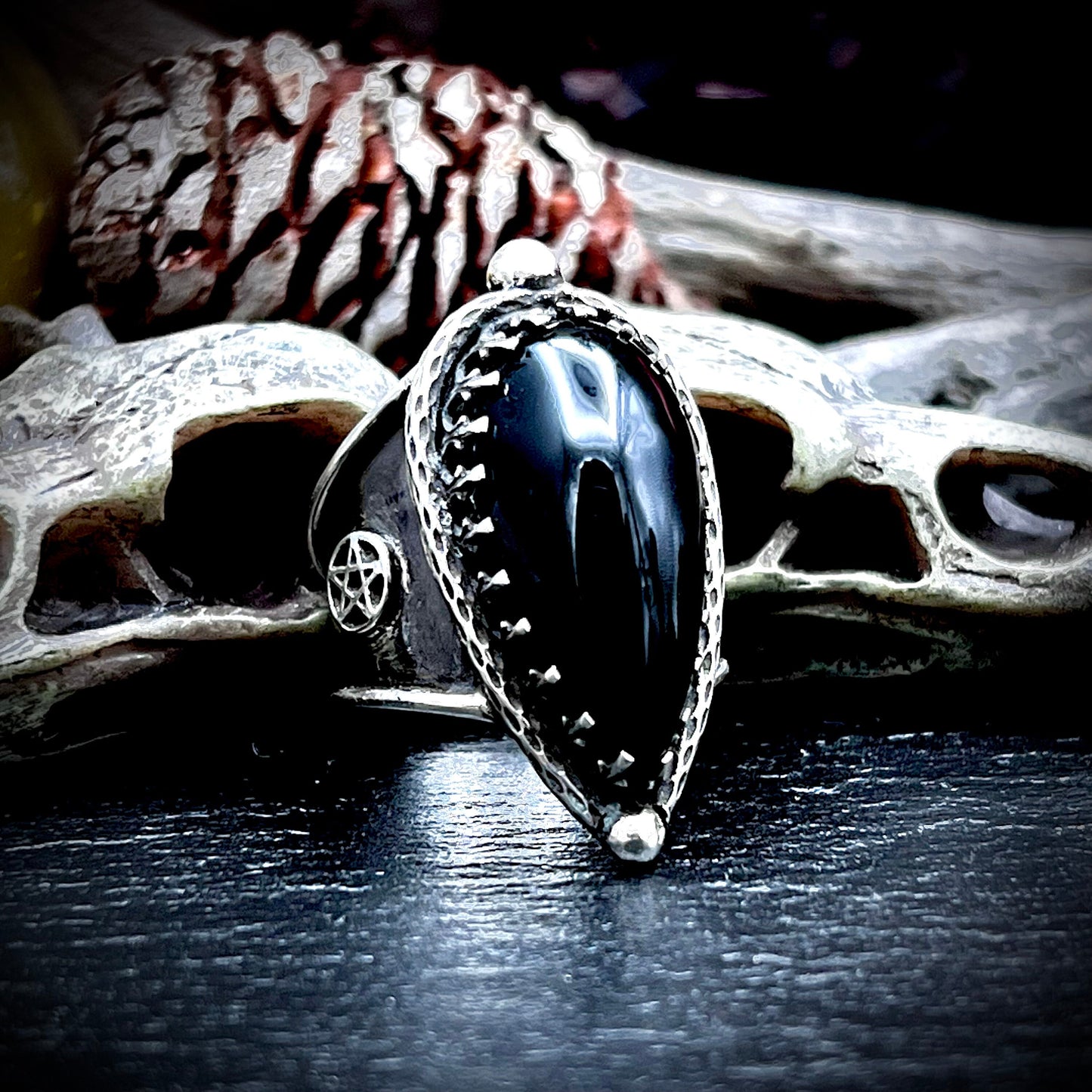 Onyx 'Raven's Beak' Wiccan Ring